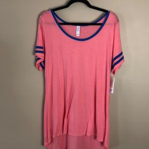 LuLaRoe classic tee